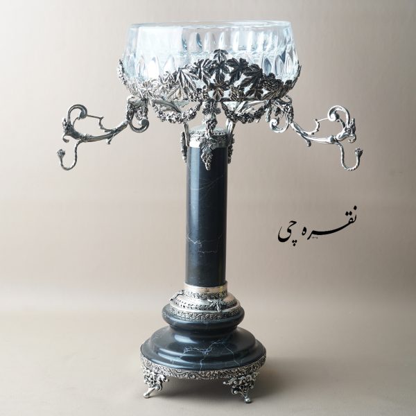 سنترپیس گل و برگ